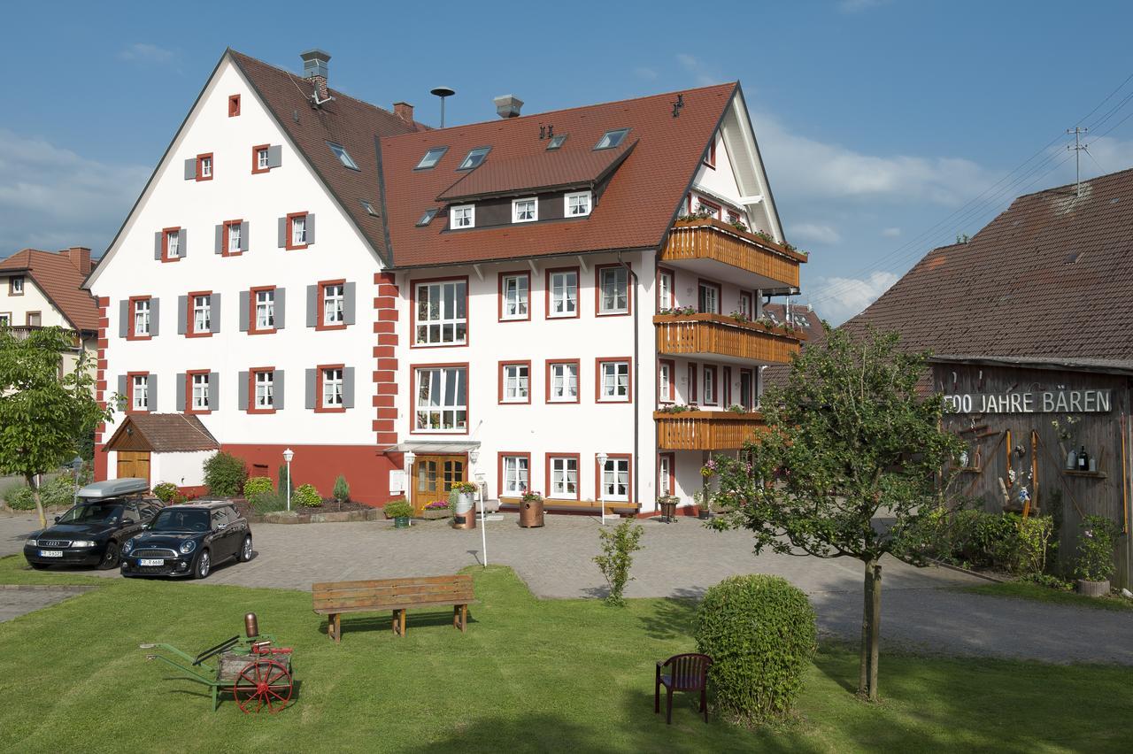 Landgasthof Baeren Kirchzarten Zewnętrze zdjęcie